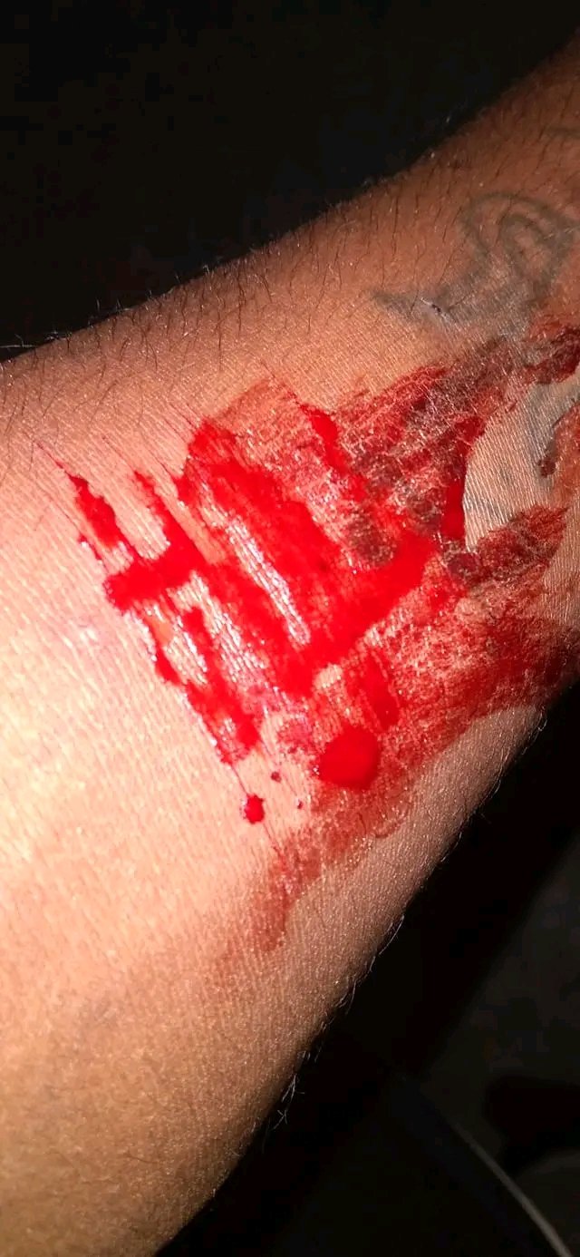 کون خریدے گا ہیروں کے