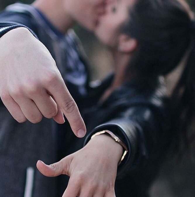 سنو مجھ سے نہیں ہوتا