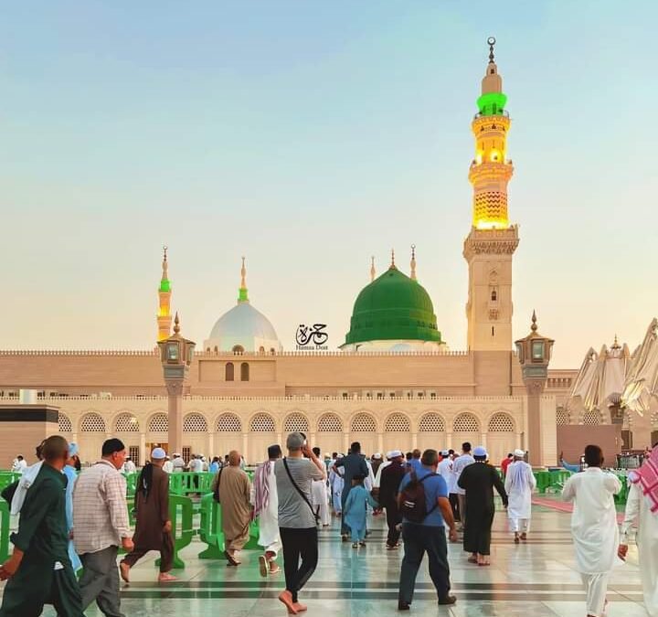 جـہــانـوں کـے لیے رحـمــت