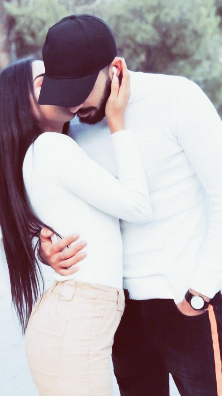 محبت جب بھی ھوتی ھے