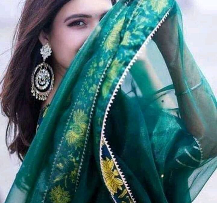 وہ غزل والوں کا اسلوب سمجھتے ہوں گے چاند