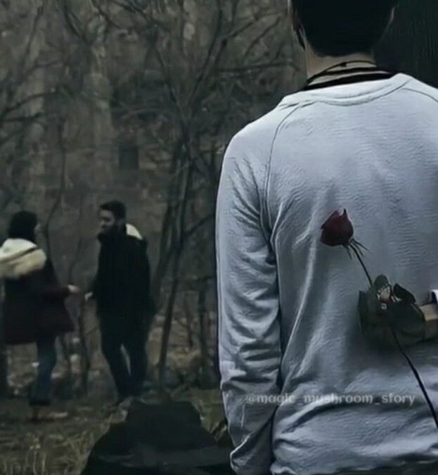 💔نہ جانے آخر اتنا درد کیوں دیتی ہےی